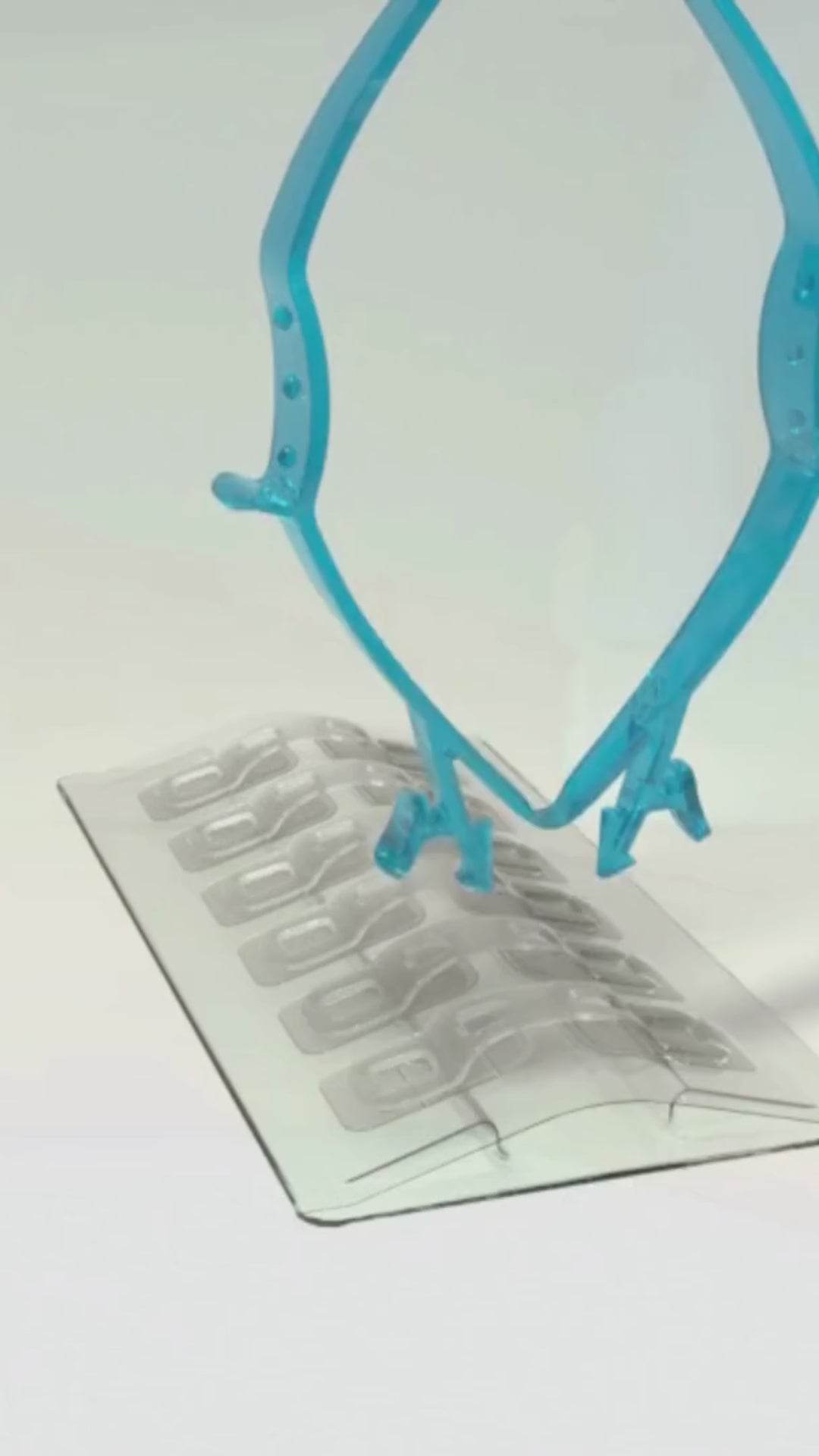 Load video: Active tension offloading device, Brijjit, is used to prevent wound dehiscence, wound breakdown, and leave smaller scars after plastic and orthopedic surgery.